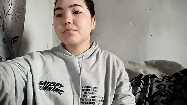 Snapshot of MollyAsian chatting on 02.03.26 MollyAsian online show from 02.03.26