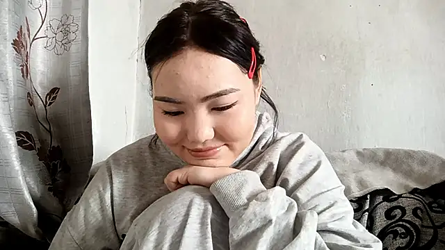 Snapshot of MollyAsian chatting on 02.03.26 MollyAsian online show from 02.03.26