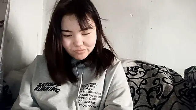 Snapshot of MollyAsian chatting on 02.06.26 MollyAsian online show from 02.06.26