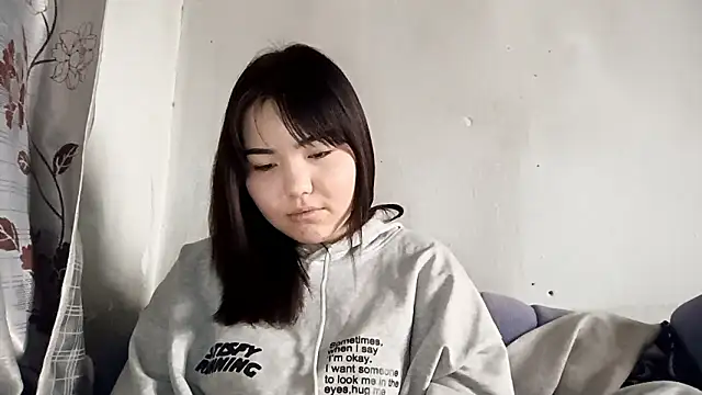 Snapshot of MollyAsian chatting on 02.07.26 MollyAsian online show from 02.07.26