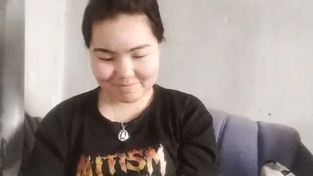 Snapshot of MollyAsian chatting on 02.24.26 MollyAsian online show from 02.24.26