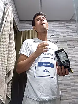 torvyHot online show from 02.02.26