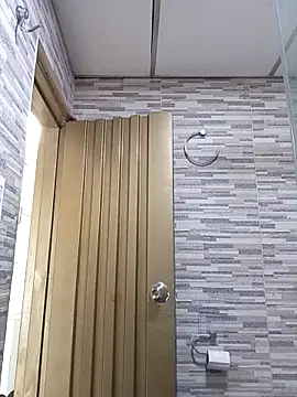 torvyHot online show from 04.13.26