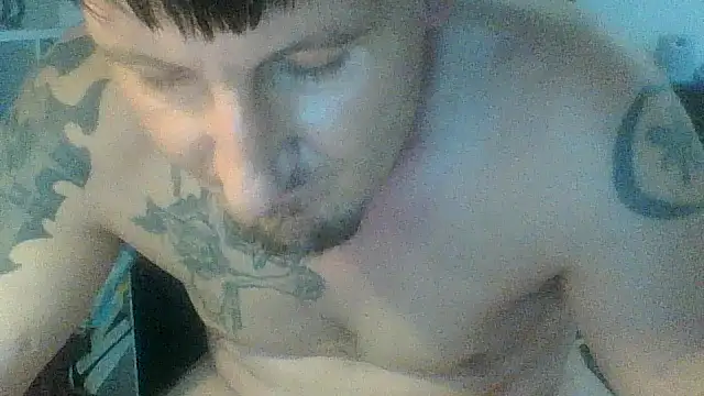 Snapshot of 2flimsy chatting on 06.21.26 2flimsy online show from 06.21.26