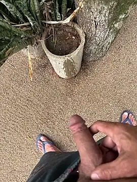 Snapshot of dogfrota chatting on 01.11.26 dogfrota online show from 01.11.26