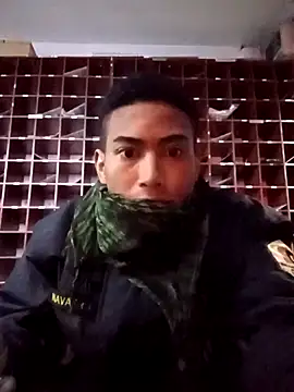 CrIs1dtian3 online show from 03.19.26