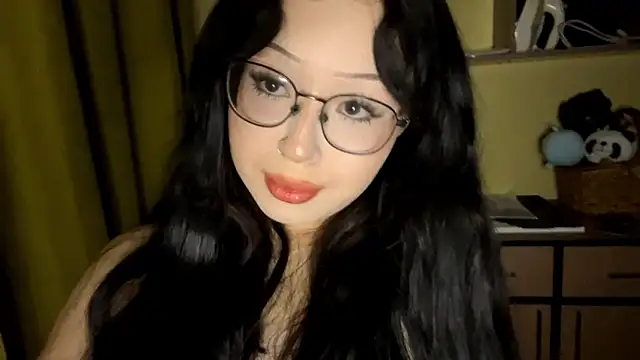 KateWhisp online show from 01.12.26