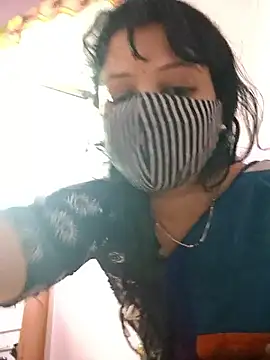 Snapshot of Priyaji7575 chatting on 01.14.26 Priyaji7575 online show from 01.14.26