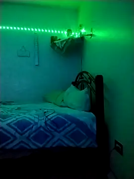 Snapshot of luissfert7y5 chatting on 02.19.26 luissfert7y5 online show from 02.19.26