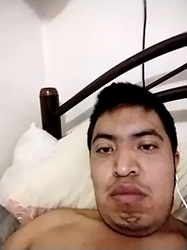 Snapshot of luissfert7y5 chatting on 02.22.26 luissfert7y5 online show from 02.22.26