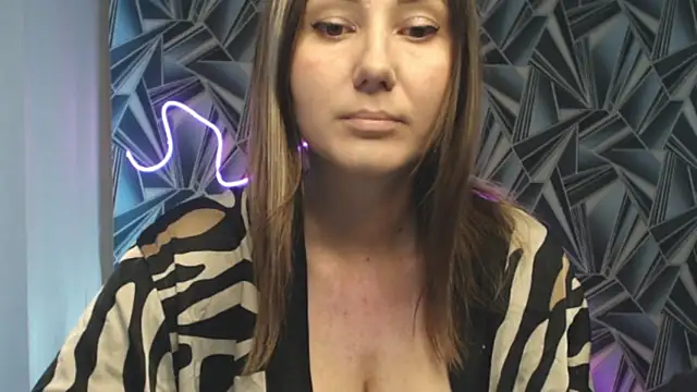 Snapshot of NikkiKiss___ chatting on 05.15.26 NikkiKiss online show from 05.15.26