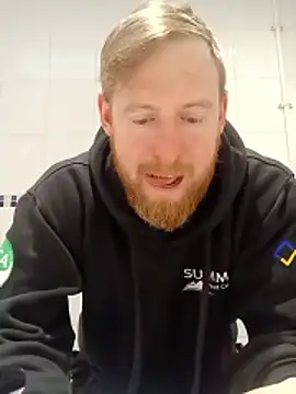 Snapshot of Hertsguy1984 chatting on 01.12.26 Hertsguy1984 online show from 01.12.26