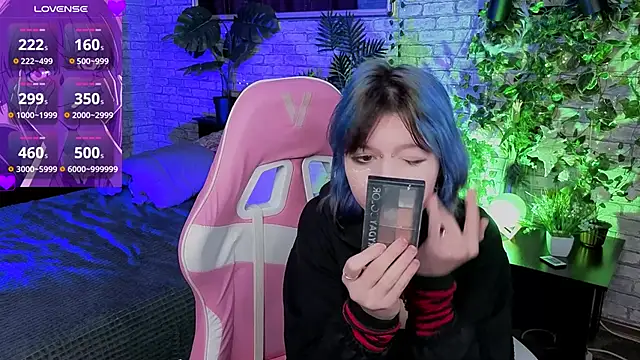 Ashley Veil online show from 02.20.26