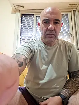 Snapshot of epela15 chatting on 01.14.26 epela15 online show from 01.14.26