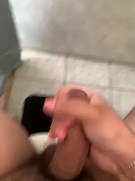 Snapshot of jhon01605 chatting on 03.19.26 jhon01605 online show from 03.19.26