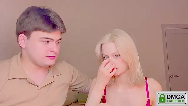 your molly mark  online show from 03.27.26