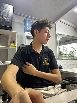 Snapshot of unapollogetic chatting on 03.16.26 unapollogetic online show from 03.16.26