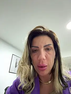 Missolevelvet online show from 02.21.26