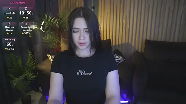 Snapshot of MargaritaGrey chatting on 05.26.26 MargaritaGrey online show from 05.26.26