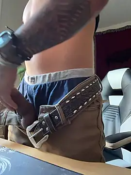 Snapshot of JoeyBlazy chatting on 04.06.26 JoeyBlazy online show from 04.06.26