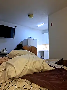 danilynnbabii online show from 04.04.26