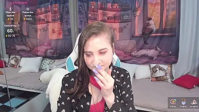 Snapshot of KiraDuvall chatting on 02.24.26 KiraDuvall online show from 02.24.26