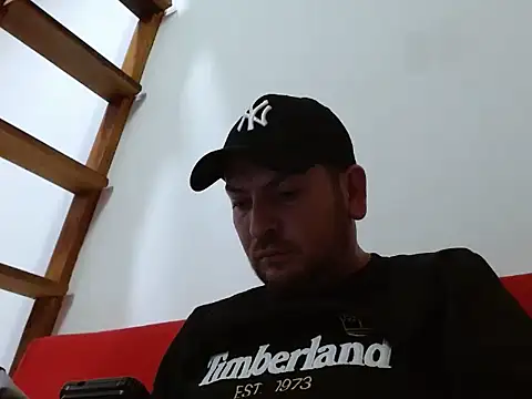 Snapshot of MrDominus chatting on 01.12.26 MrDominus online show from 01.12.26