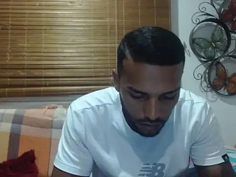 Snapshot of BlackWolfOficial chatting on 06.10.26 BlackWolfOficial online show from 06.10.26