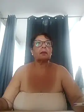 anaisytu online show from 06.04.26