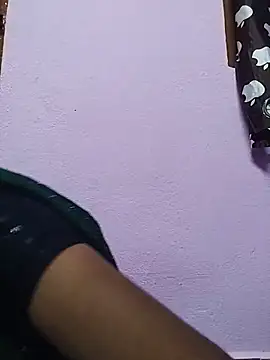 Snapshot of Tamil_Hot_RoyalQueen chatting on 04.19.26 Tamil Hot RoyalQueen online show from 04.19.26
