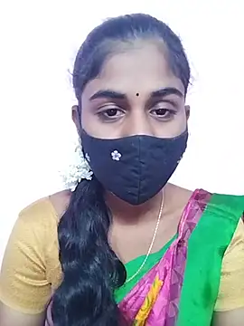 Snapshot of Tamil_Hot_RoyalQueen chatting on 04.26.26 Tamil Hot RoyalQueen online show from 04.26.26