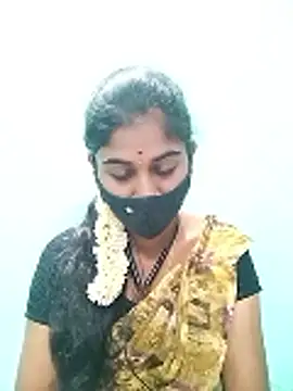 Snapshot of Tamil_Hot_RoyalQueen chatting on 05.30.26 Tamil Hot RoyalQueen online show from 05.30.26