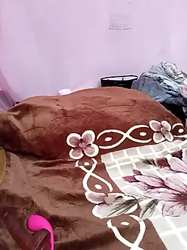 Snapshot of Phoebe-e chatting on 03.11.26 Phoebe-e online show from 03.11.26