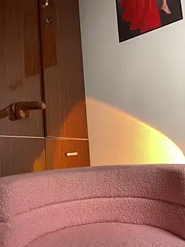 Snapshot of Nana_9x chatting on 03.18.26 Nana 9x online show from 03.18.26