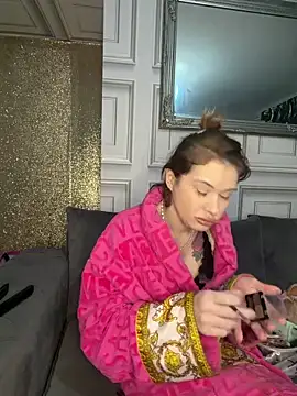 Demi Lovex online show from 02.06.26