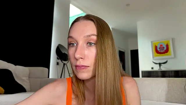 Linaspicee online show from 02.14.26