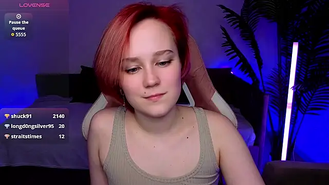 Ellie Heavenly online show from 04.01.26