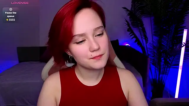 Ellie Heavenly online show from 04.13.26