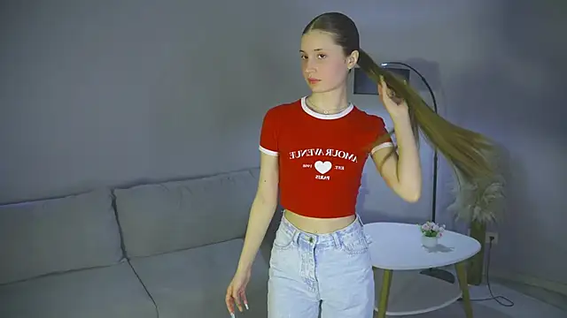 Snapshot of AleenKilogan chatting on 01.13.26 AleenKilogan online show from 01.13.26