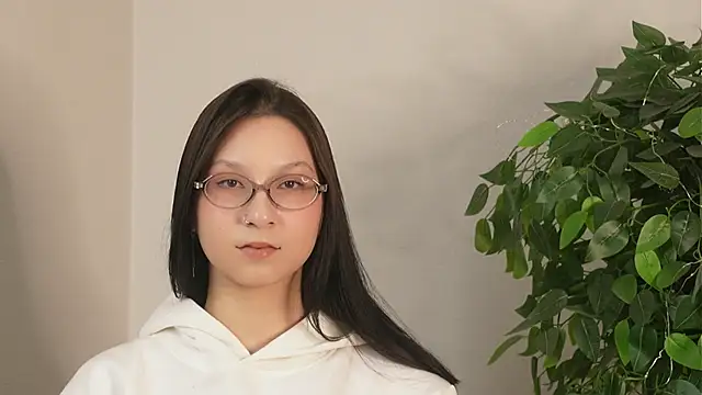 CecilaHilgers online show from 01.15.26