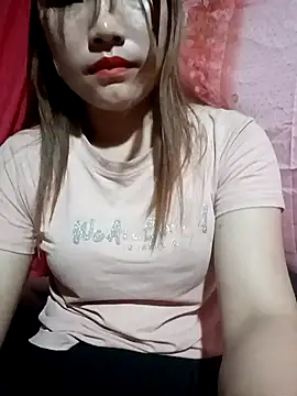 Snapshot of natra0033 chatting on 04.04.26 natra0033 online show from 04.04.26