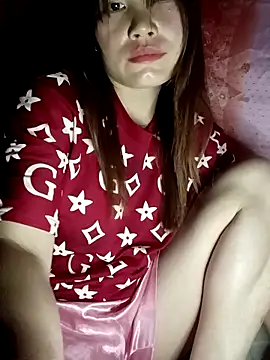 Snapshot of natra0033 chatting on 04.14.26 natra0033 online show from 04.14.26