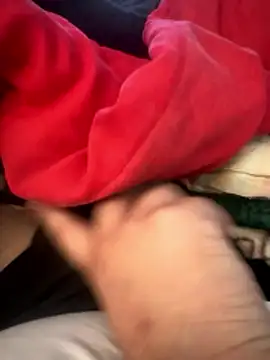 Snapshot of robert98981 chatting on 01.12.26 robert98981 online show from 01.12.26