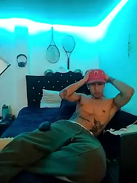 Snapshot of Santiagoo091 chatting on 01.13.26 Santiagoo091 online show from 01.13.26