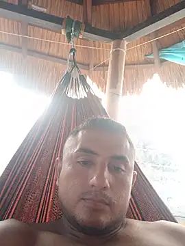 Snapshot of knox_zeque chatting on 07.17.26 knox zeque online show from 07.17.26