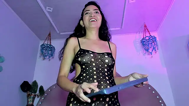 Amber rains online show from 03.04.26