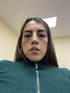 Paulinaa bella online show from 03.04.26