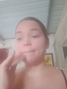 Snapshot of AdharaCusan chatting on 02.06.26 AdharaCusan online show from 02.06.26