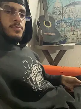 liyamjunior online show from 02.21.26