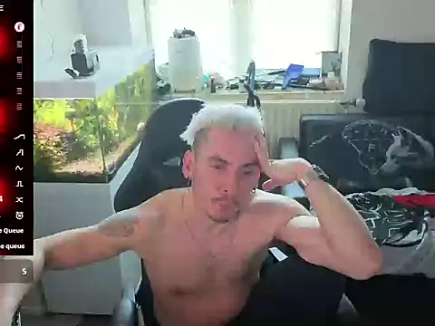 Rayzel White online show from 04.29.26